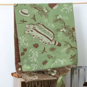 Maison Ghibli Light Green Stole Totoro & Catbus – My Neighbor Totoro- Outfits