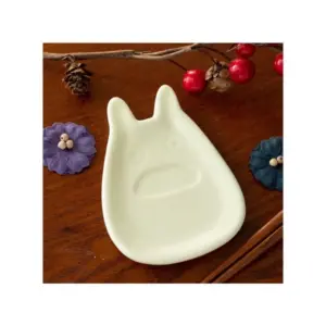 Maison Ghibli Small Dessert Plate Small Totoro Shape – My Neighbor Totoro- Kitchenware